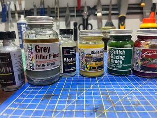 Pinturas de modelismo Alclad y Zero Paints