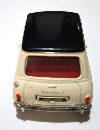 Modellino Mini Cooper S 1964 1:43