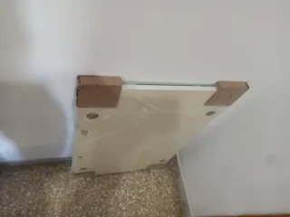 Specchio Nuovo con cornice in legno laccata bianca