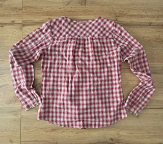 Camicetta a quadri rossa e bianca