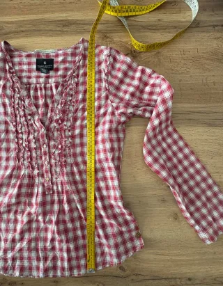 Camicetta a quadri rossa e bianca