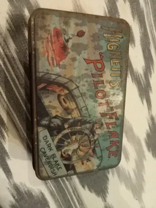 Caja de tabaco Pilot Vintage