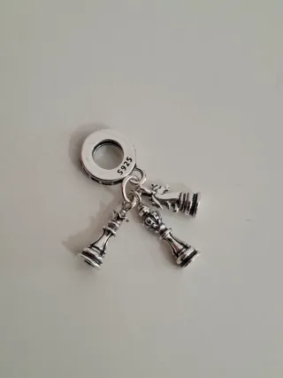 Colgante charm ajedrez