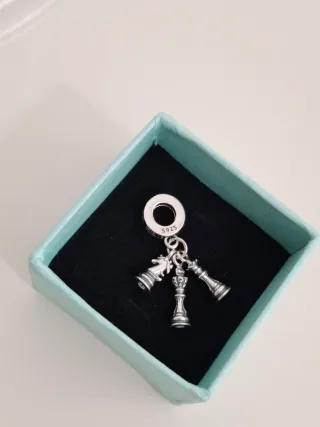 Colgante charm ajedrez