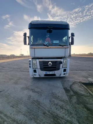 Se vende cabeza tractora