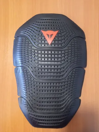 Espaldera DAINESE MANIS G1, level 2.