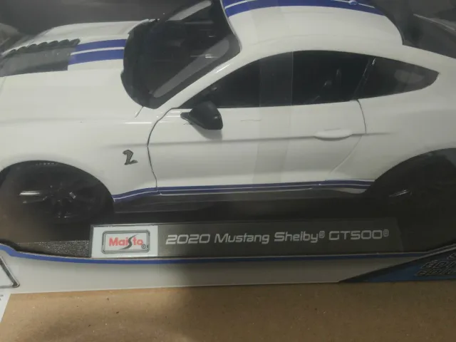 Maisto Mustang Shelby GT500 2020 Edición Especial