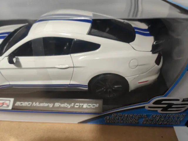 Maisto Mustang Shelby GT500 2020 Edición Especial