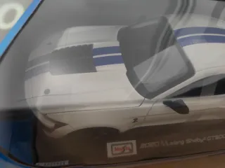 Maisto Mustang Shelby GT500 2020 Edición Especial