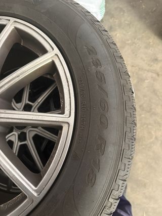 Llantas 18” Volvo con Neumáticos