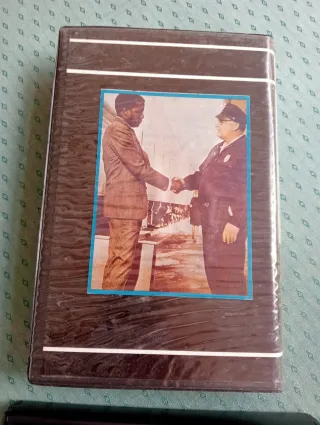 Película VHS Antigua Sistema 2000