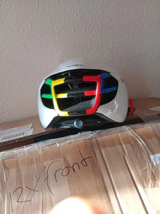 Casco MET Manta