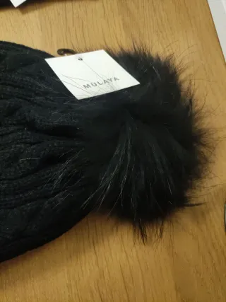 Gorro y guantes Mulaya a estrenar.