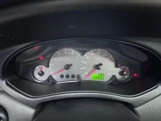 Vendo ,Ford Focus 2005 '110 cv