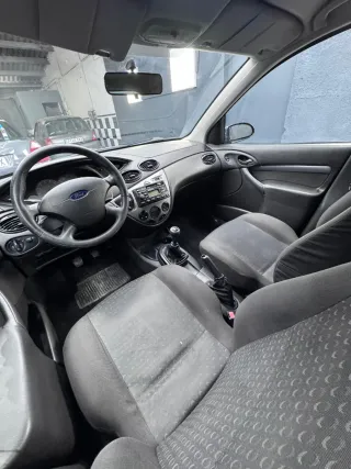 Vendo ,Ford Focus 2005 '110 cv