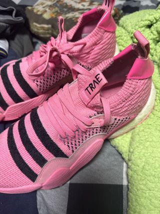 Adidas Trae Young 2 rosas