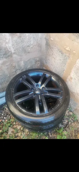 Llantas Laufenn 275/40ZR20 103Y