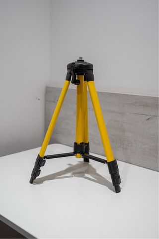 Trípode Nivel Láser HILDA