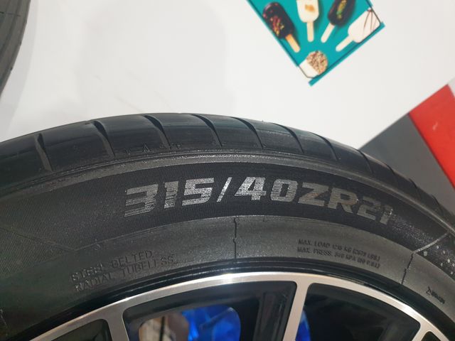 Llantas 21 Mercedes GLE AMG