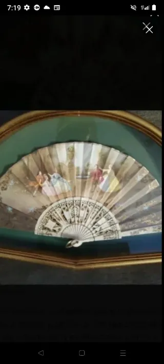 Abanico antiguo enmarcado