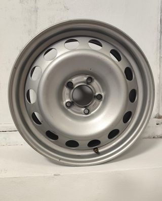 Llanta de chapa para Citroën Peugeot 16 pulgadas