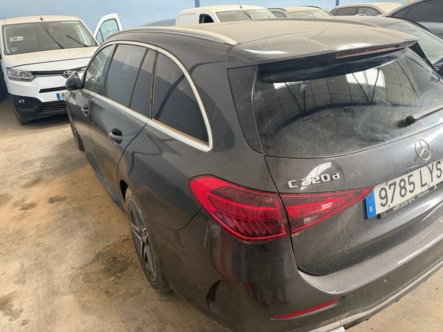 Mercedes-Benz Clase C 2022 dana