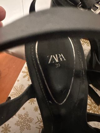 Sandalias Zara Tacón Negro Talla 39