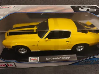 Maisto 1:18 Chevrolet Camaro 1971 Amarillo