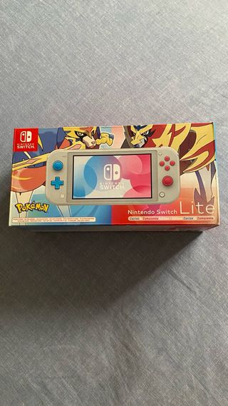 Nintendo Switch Lite Edicion Pokemon