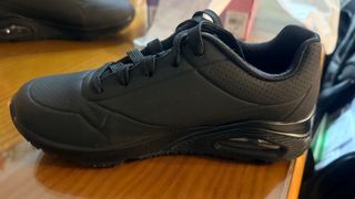Tenis Skechers Negros