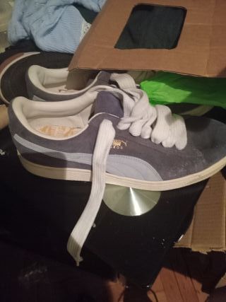 Zapatillas Puma Beige y Negro