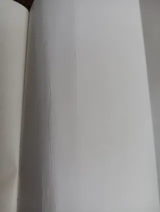 Una corte de rosas y espinas. Nueva presentació...