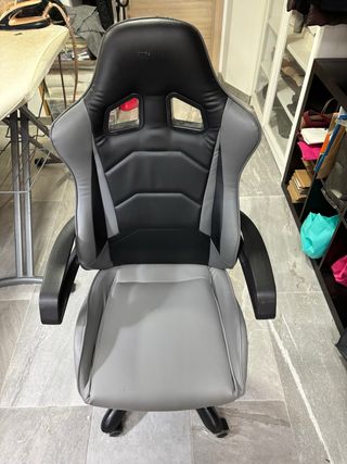 Silla Gamer Negra y Gris