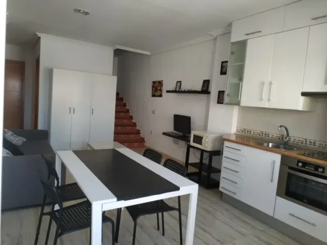 Apartamento dúplex con cochera en la playa gandia