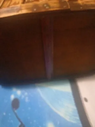 Baúl-maletín de mimbre y bambú