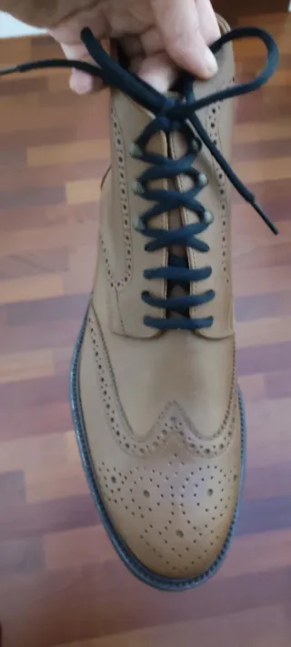 Botín piel Victorio&Luchino marrón