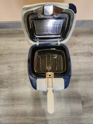 Freidora Ufesa 2L con cubeta extraíble