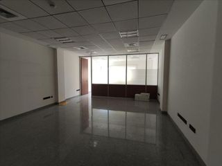 Oficina en venta en El Juncal - Av. de la Paz en Sevilla