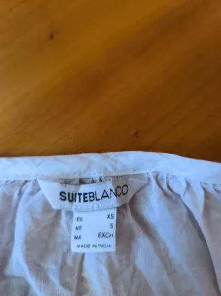 Blusa blanca bordada