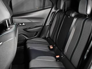 Peugeot 2008 1.2 100CV Allure