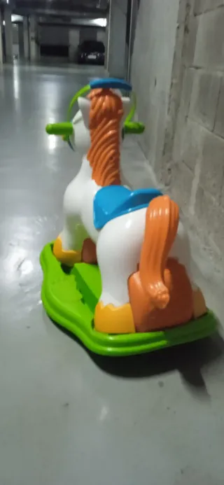 Poney correpasillos balancín infantil