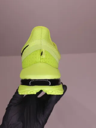 Nike Pegasus Premium Volt Talla 43 Nuevas