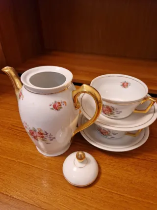 Juego de té y café de porcelana