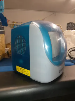 Televisor Firstline Vintage Azul y Blanco