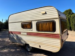 Caravana Moncayo Costa Azur310 -750kg+Avance NUEVO