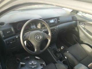 Centralita motor toyota 1924212 8966102750 corolla