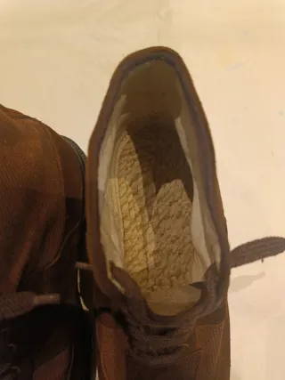 Botas de ante marrones