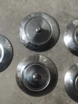 Tapacubos Cromados Renault 4 (Set de 5).