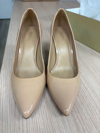 Zapatos de tacón nude talla 37,5. Michael Kors