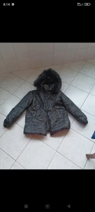 Giubbotto donna con cappuccio